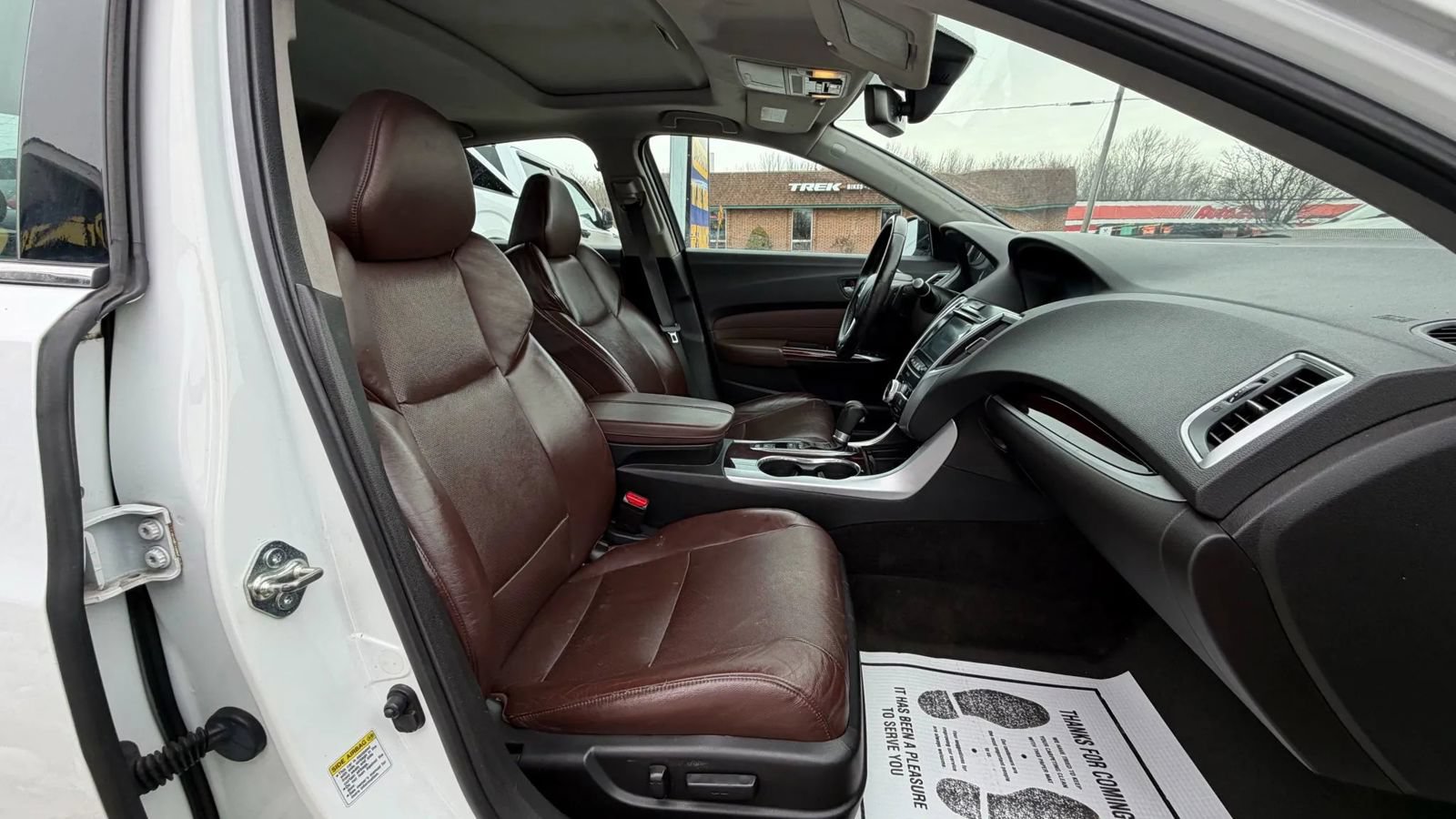 Used 2016 Acura TLX w/ Technology Package FWD image 13