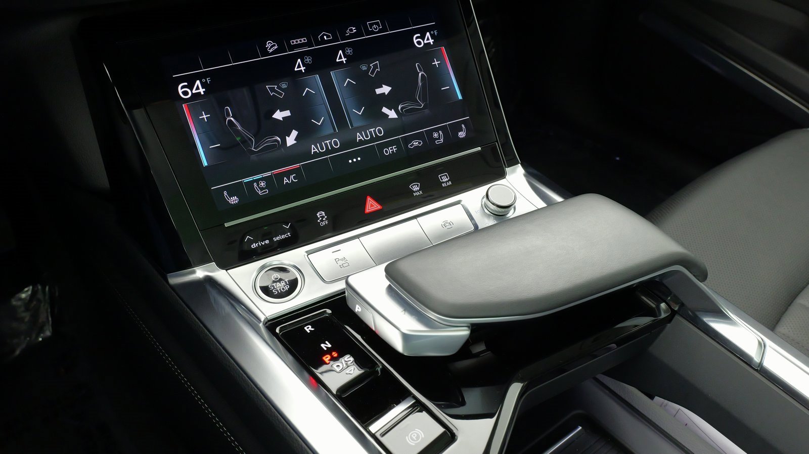 Used 2022 Audi e-tron Premium Plus w/ Premium Plus Package image 73