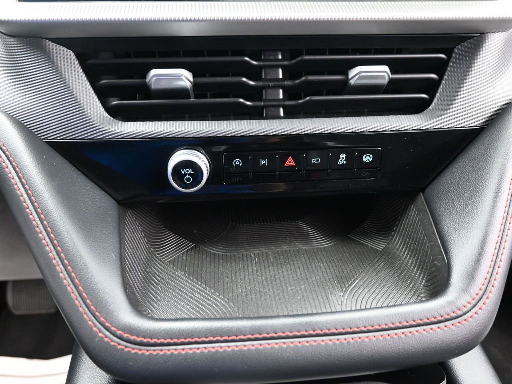 Used 2025 Ford Explorer ST-Line image 16