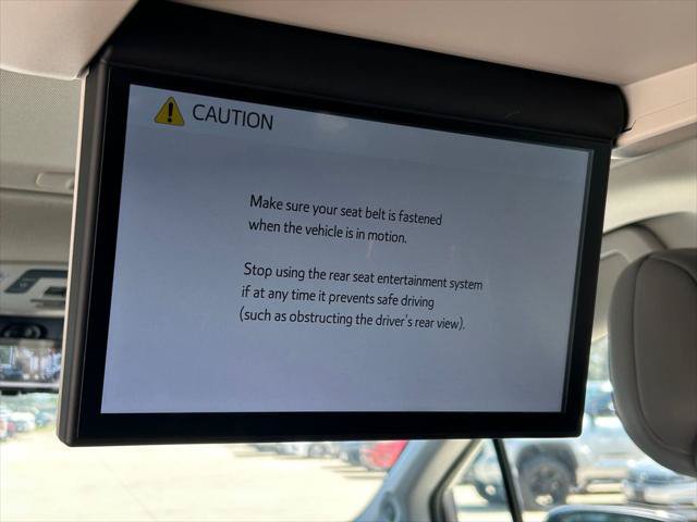 Certified 2023 Toyota Sienna Limited AWD/4WD image 24