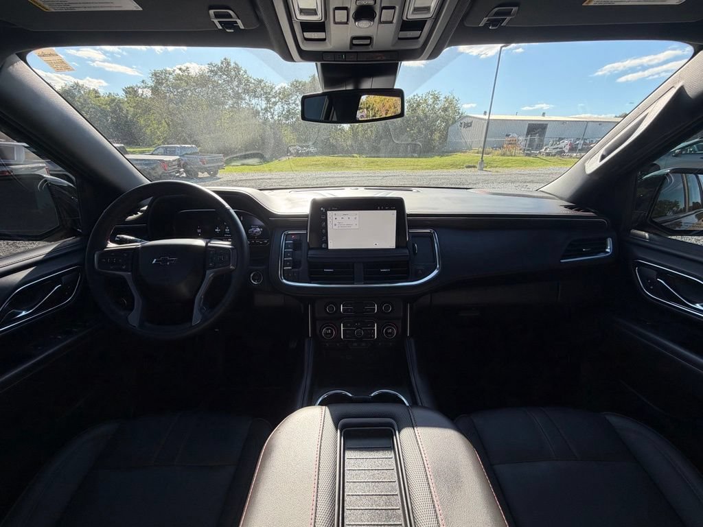 Used 2024 Chevrolet Tahoe RST w/ Luxury Package AWD/4WD image 10