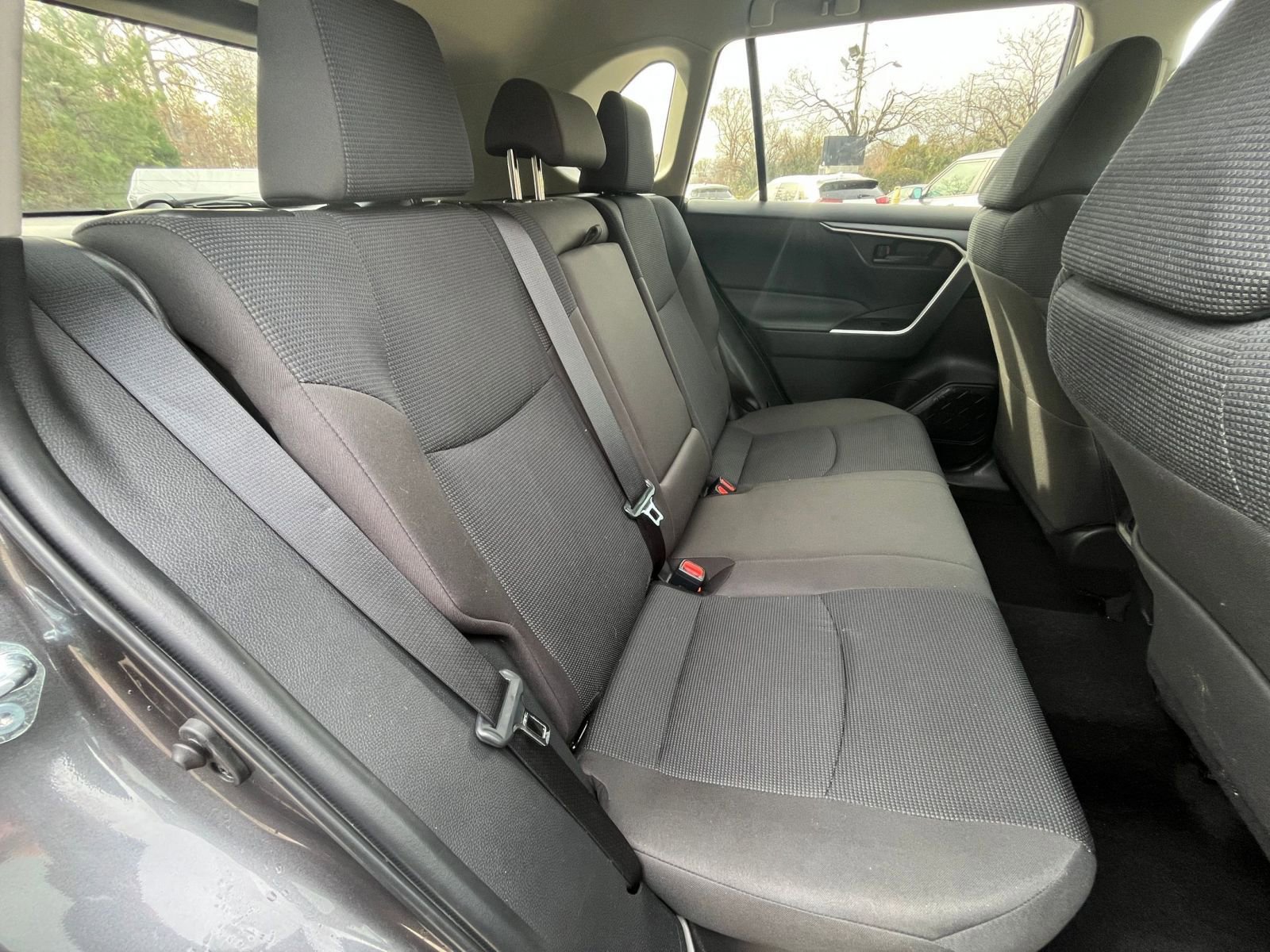 Used 2025 Toyota RAV4 LE image 34