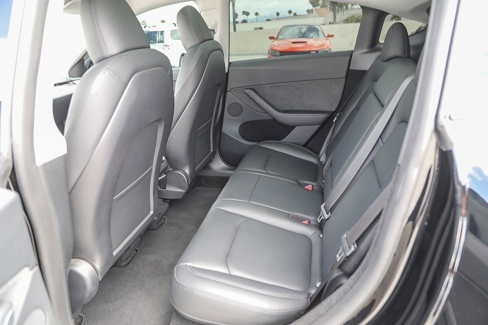 Used 2024 Tesla Model Y Long Range AWD/4WD image 19
