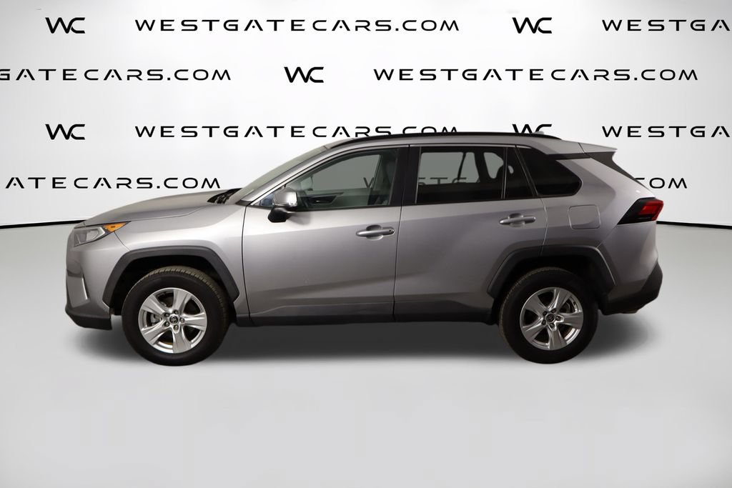 Used 2021 Toyota RAV4 XLE w/ Convenience Package FWD image 5