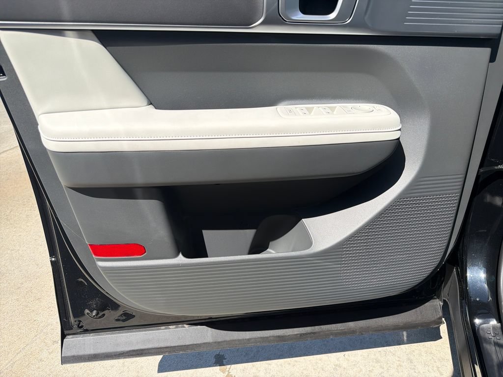 New 2027 Hyundai Santa Fe SEL w/ Tow & Go Package FWD image 17