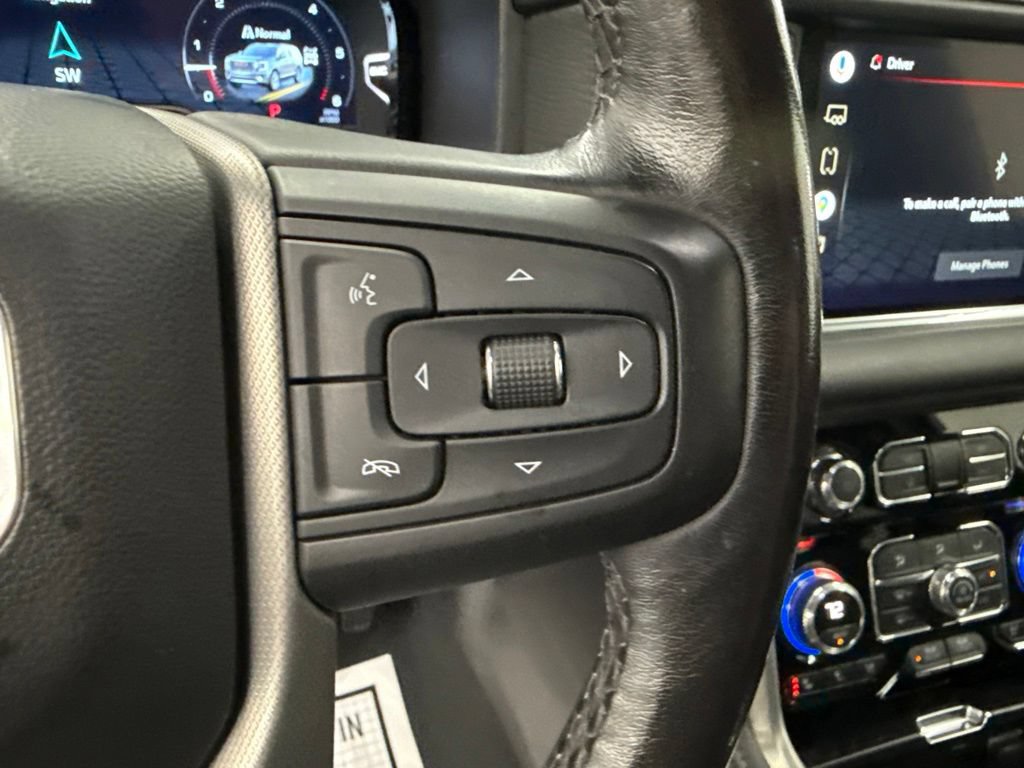 Used 2022 GMC Yukon XL Denali AWD/4WD image 30