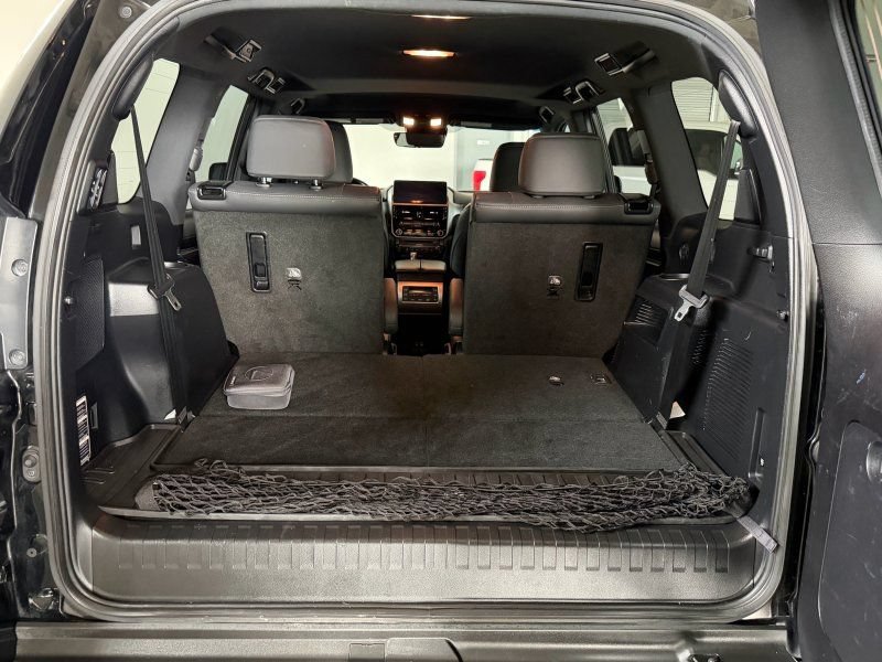 Used 2022 Lexus GX 460 Premium AWD/4WD image 14