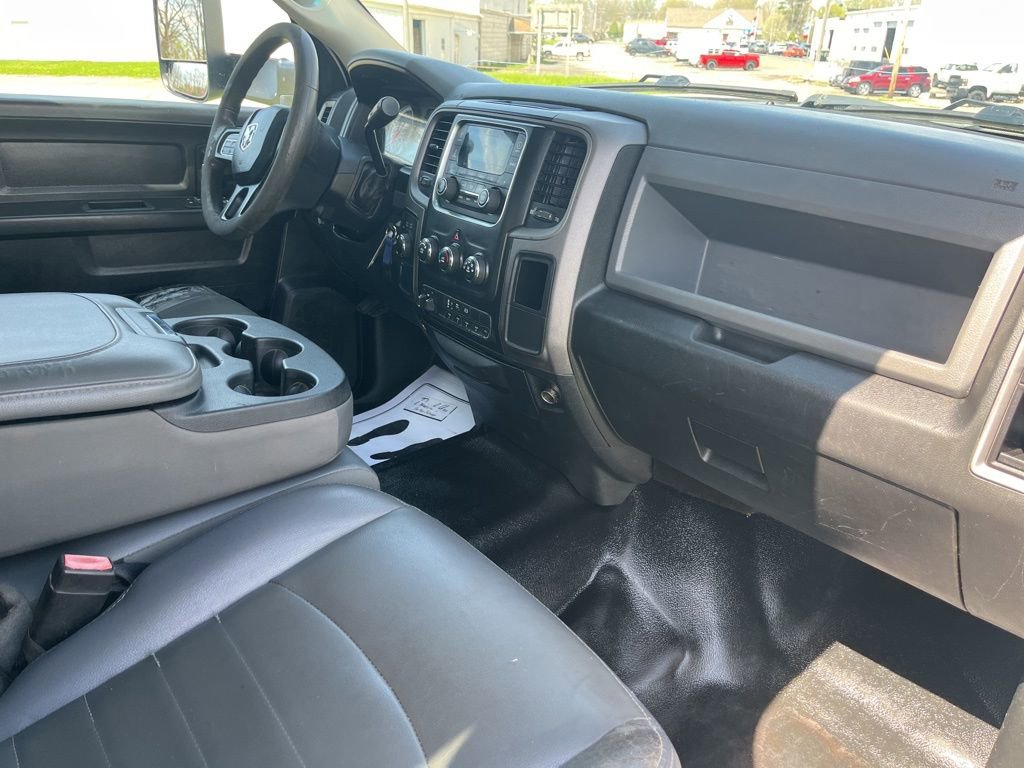 Used 2016 RAM 4500 Tradesman w/ Chrome Appearance Group AWD/4WD image 8