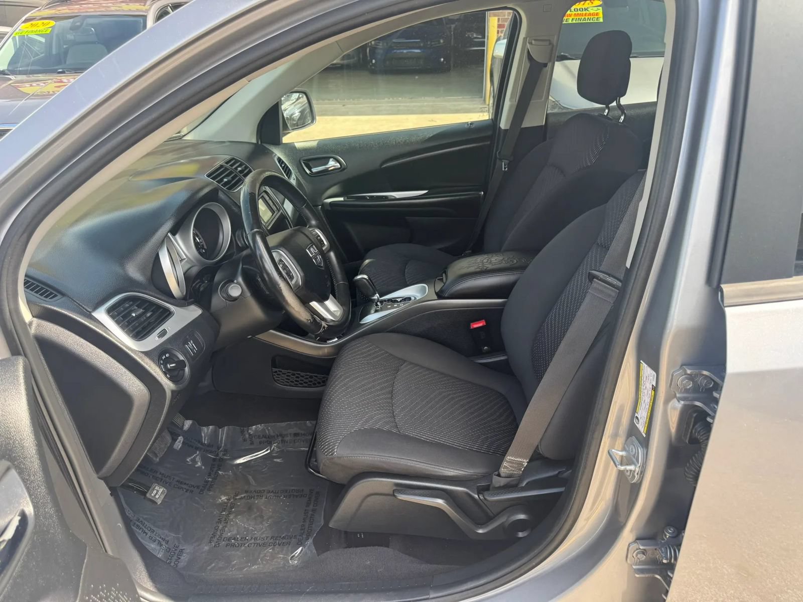 Used 2018 Dodge Journey SE w/ Connectivity Group FWD image 7
