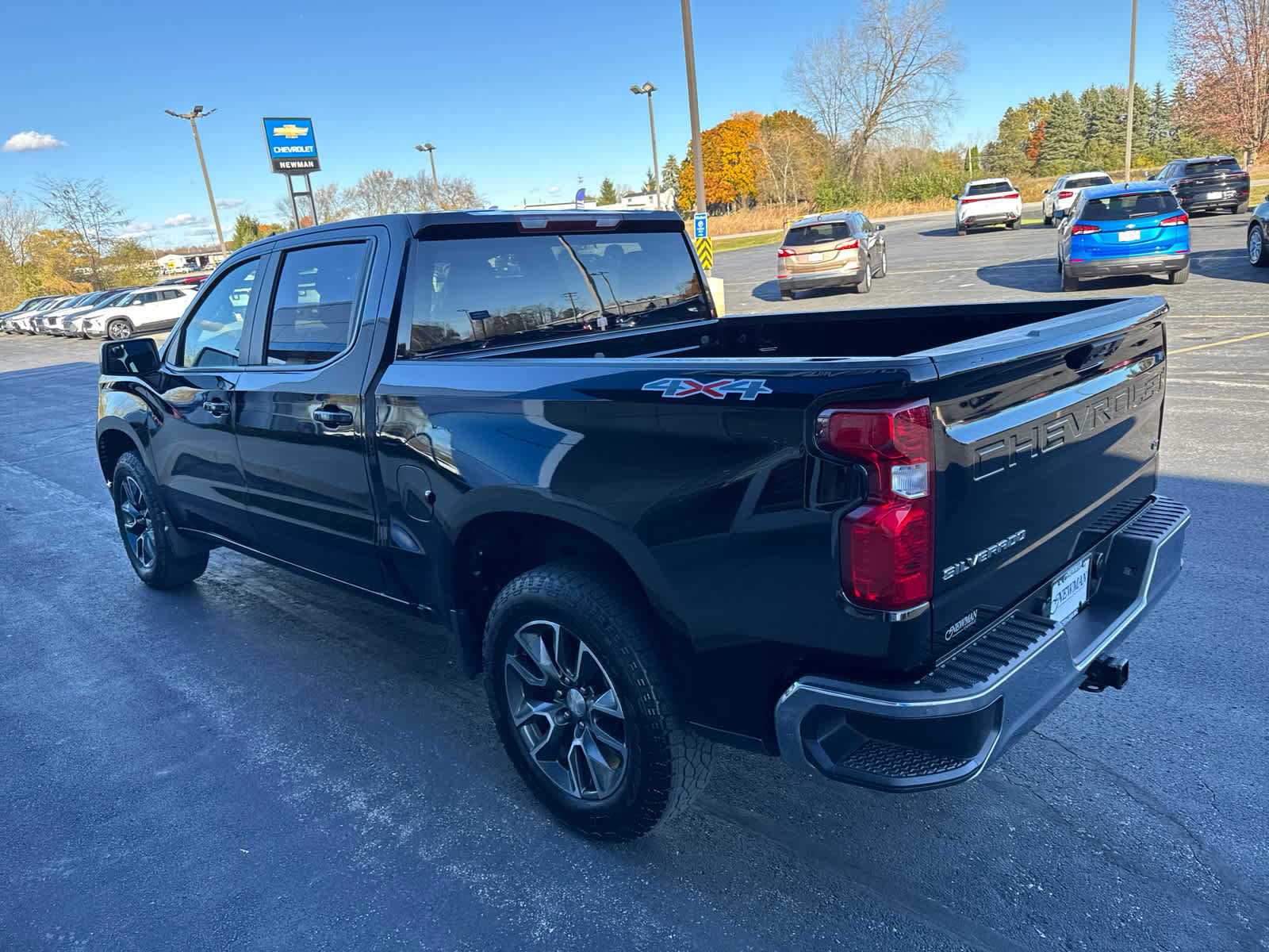 Used 2022 Chevrolet Silverado 1500 LT image 10