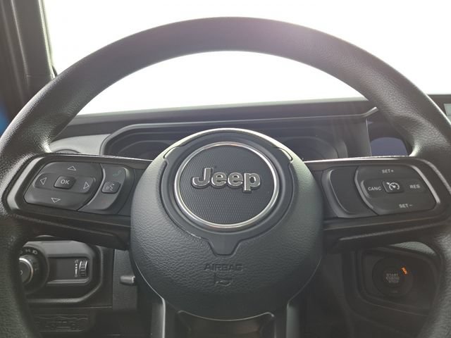 Used 2024 Jeep Wrangler Unlimited Sport AWD/4WD image 21