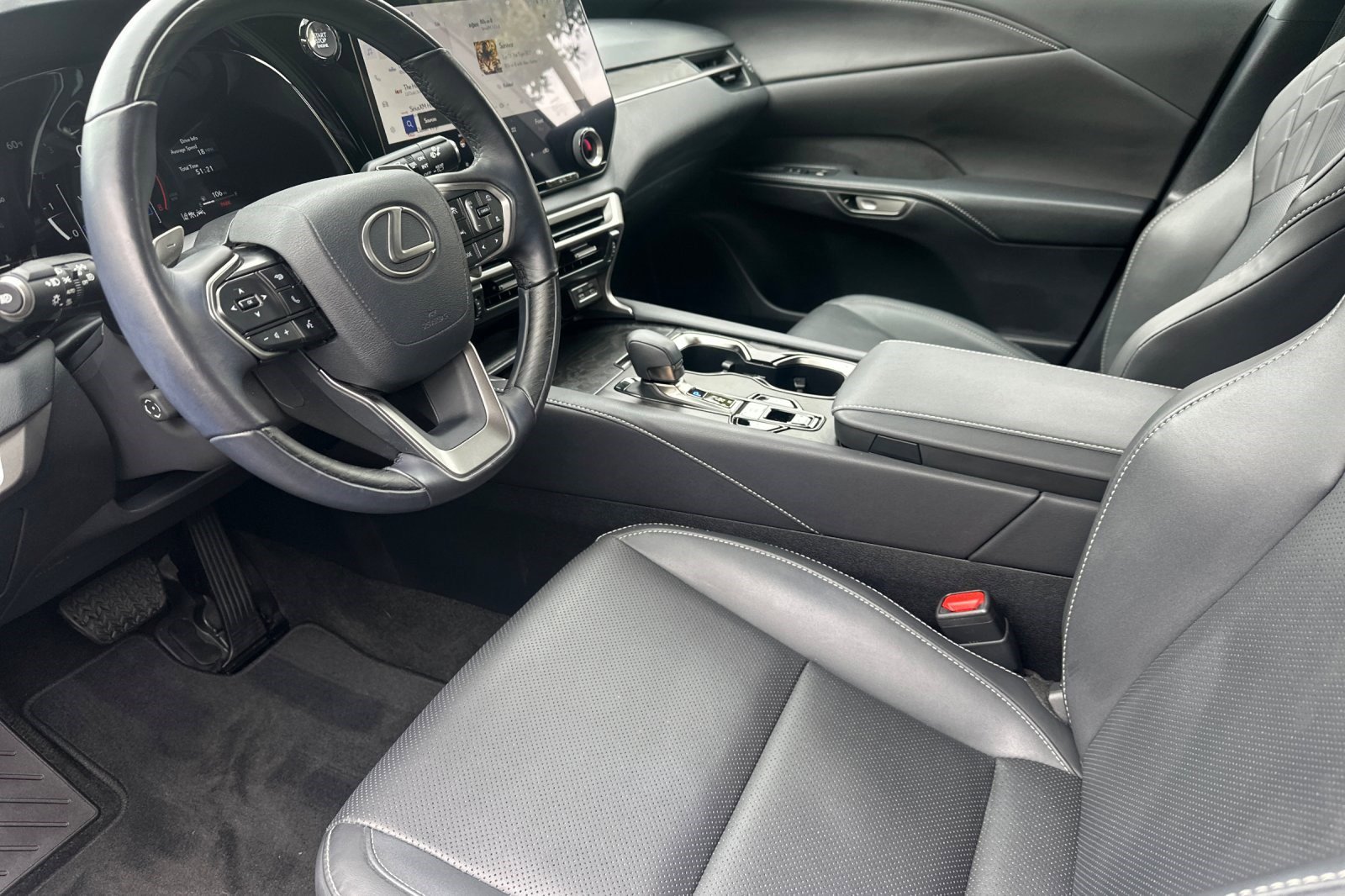 Used 2025 Lexus RX 350 Premium FWD image 11