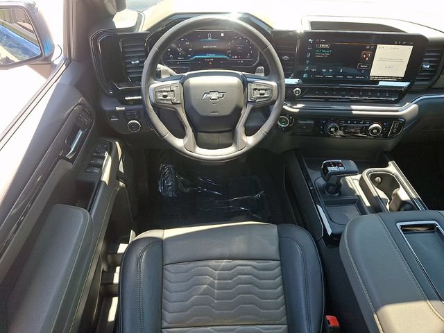 Used 2022 Chevrolet Silverado 1500 ZR2 w/ Technology Package AWD/4WD image 13