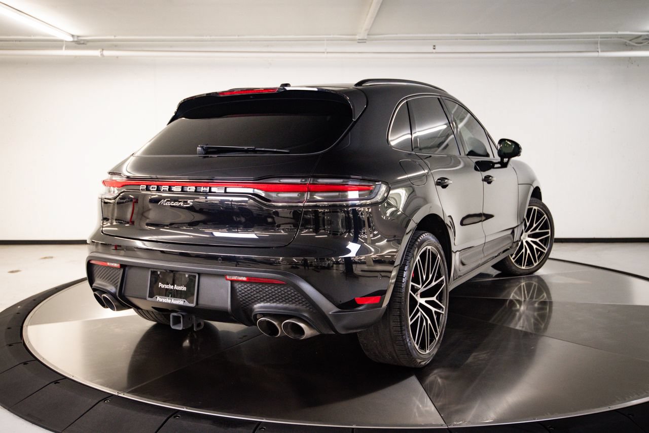 Certified 2023 Porsche Macan S AWD/4WD image 7