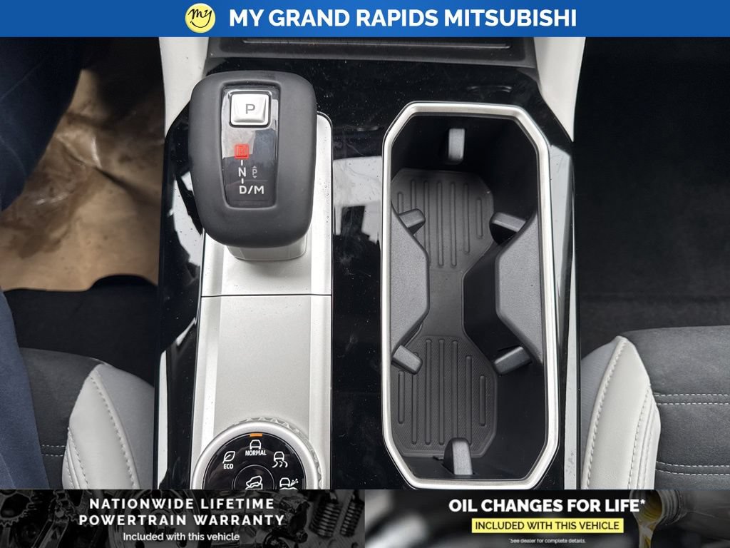 New 2026 Mitsubishi Outlander SE AWD/4WD image 22