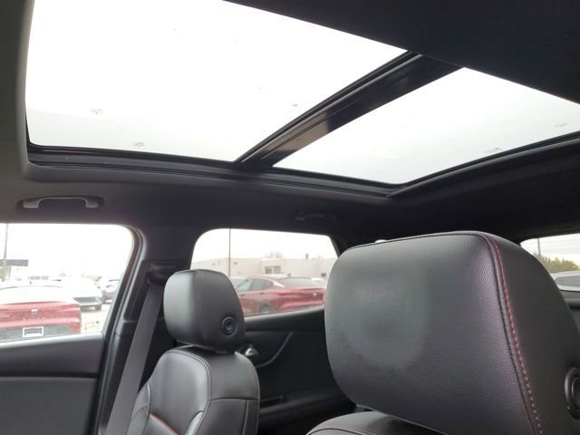 Used 2020 Chevrolet Blazer RS image 8