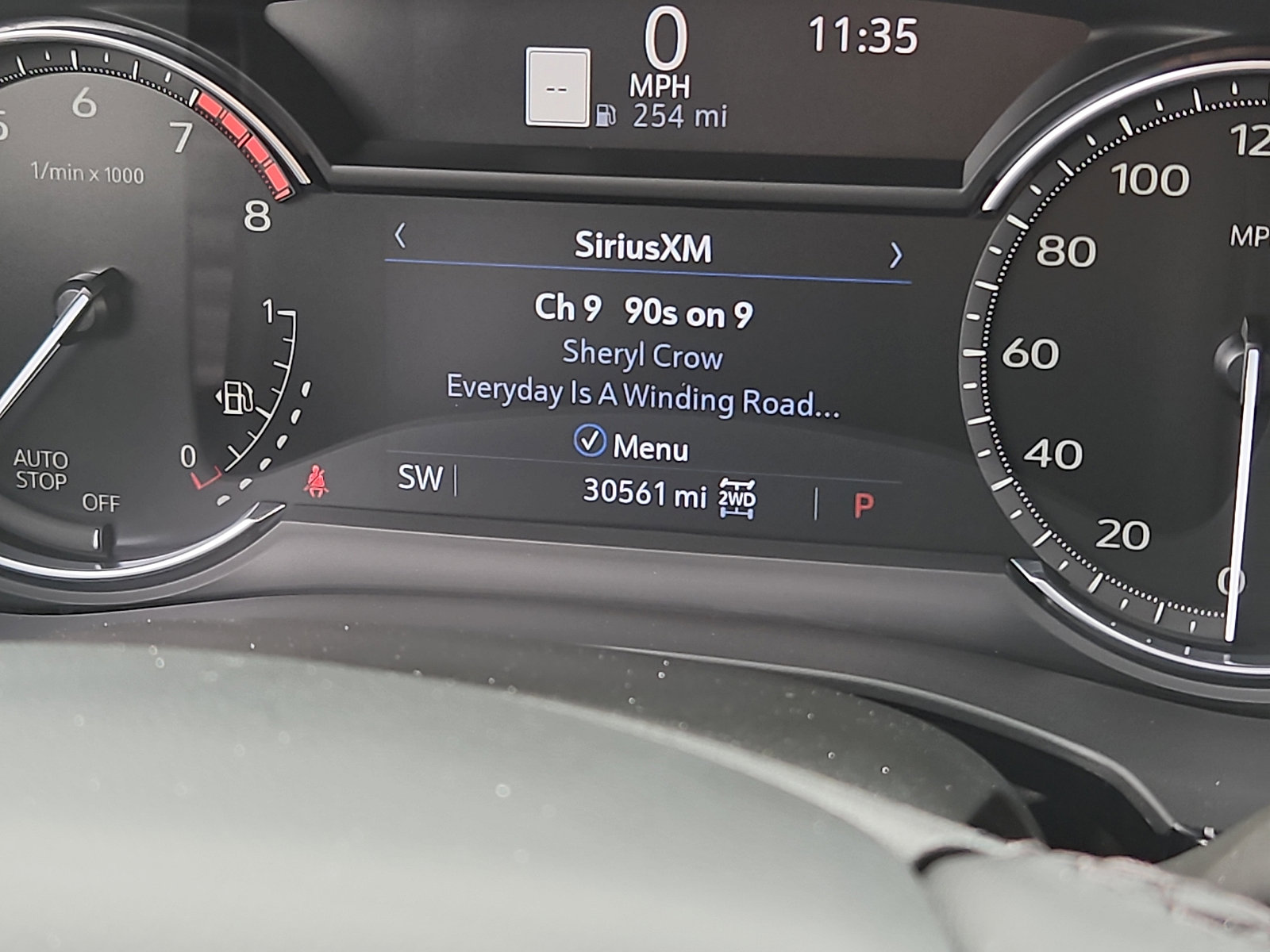 Used 2022 Cadillac XT6 Premium Luxury w/ LPO, Floor Liner Package AWD/4WD image 21