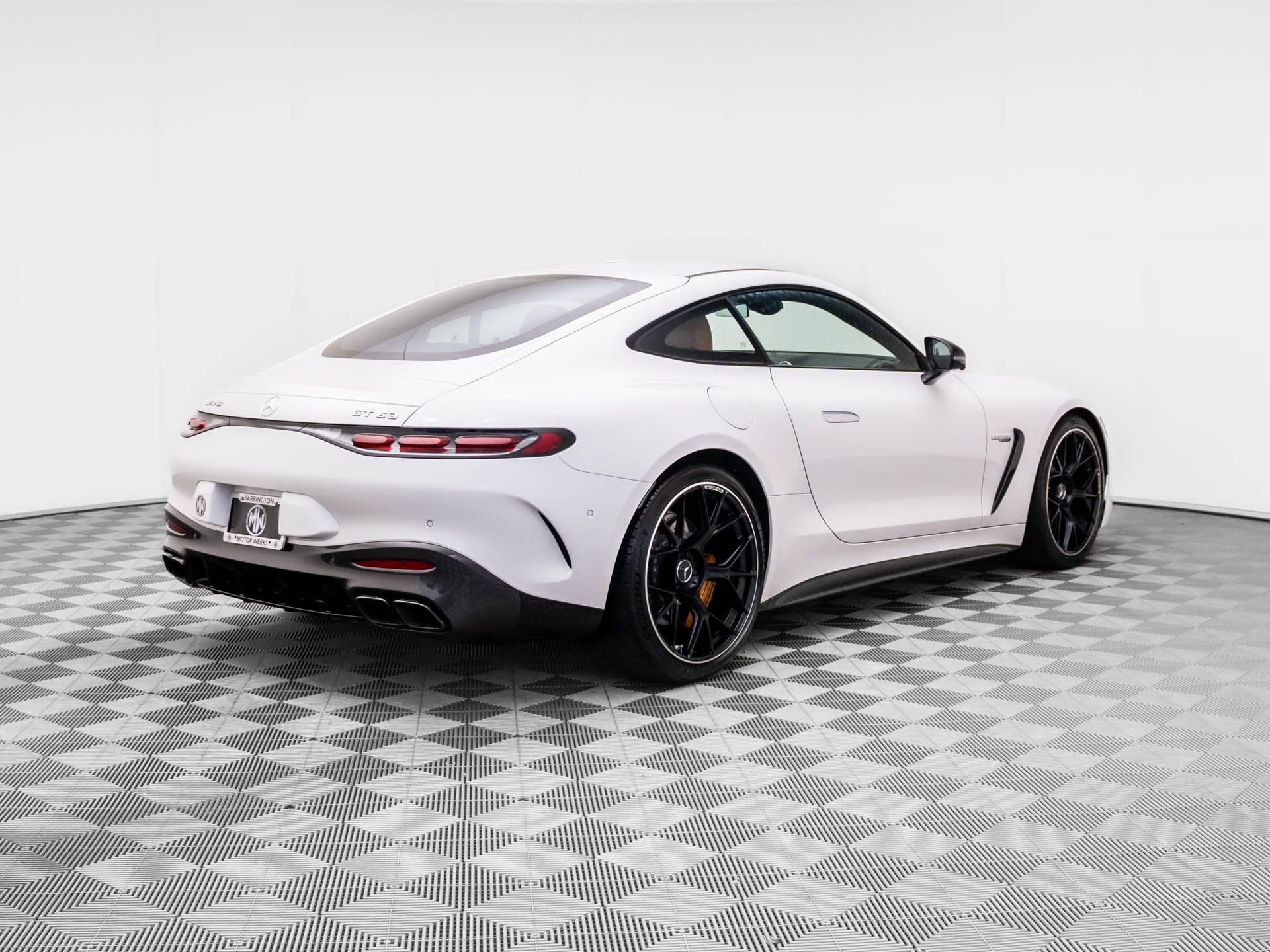 Used 2024 Mercedes-Benz AMG GT 63 image 5