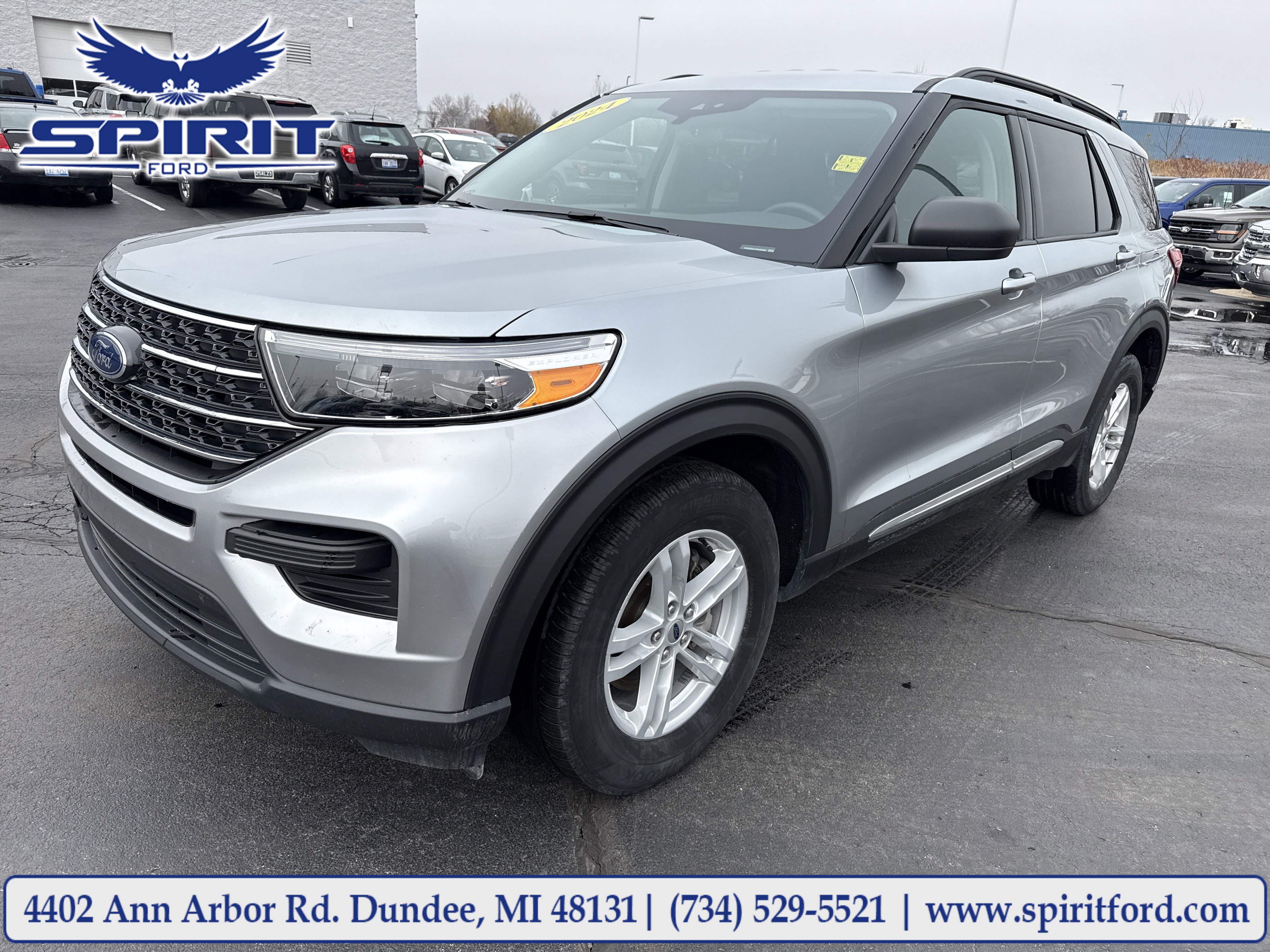 Certified 2024 Ford Explorer XLT image 1