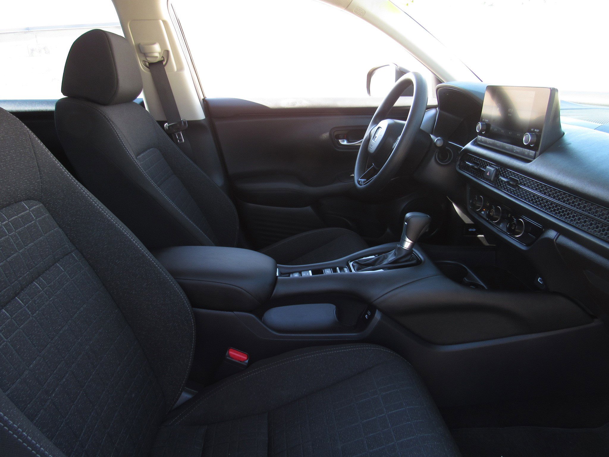 Certified 2024 Honda HR-V LX image 8