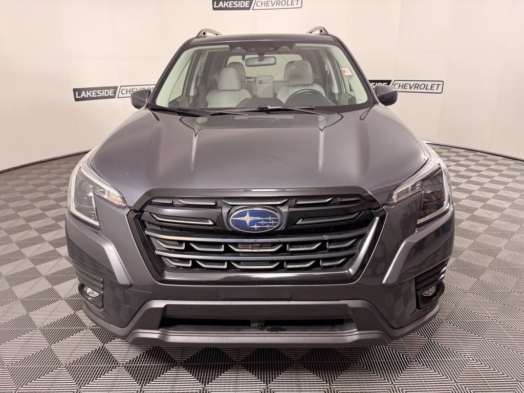 Used 2024 Subaru Forester Premium AWD/4WD image 9
