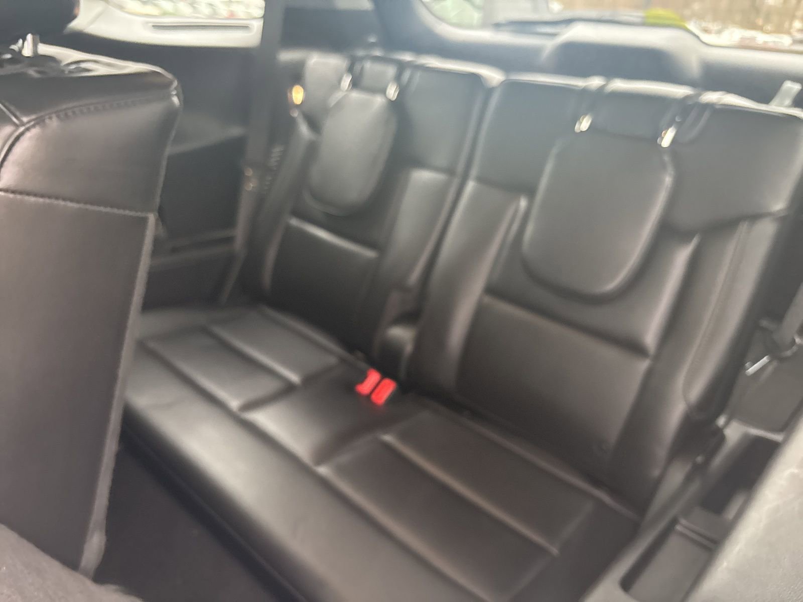 Used 2022 Ford Explorer XLT w/ Equipment Group 202A image 31