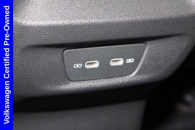 Used 2025 Volkswagen Tiguan SE image 27