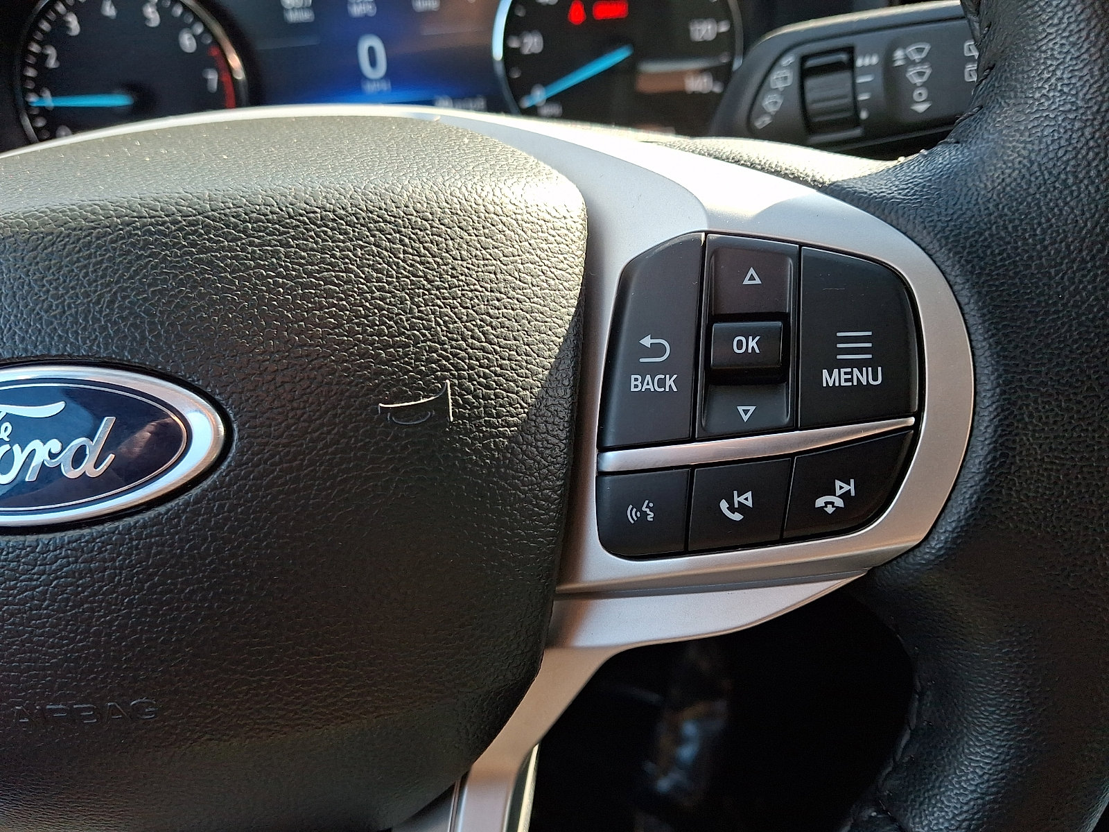 Certified 2023 Ford Explorer XLT AWD/4WD image 22