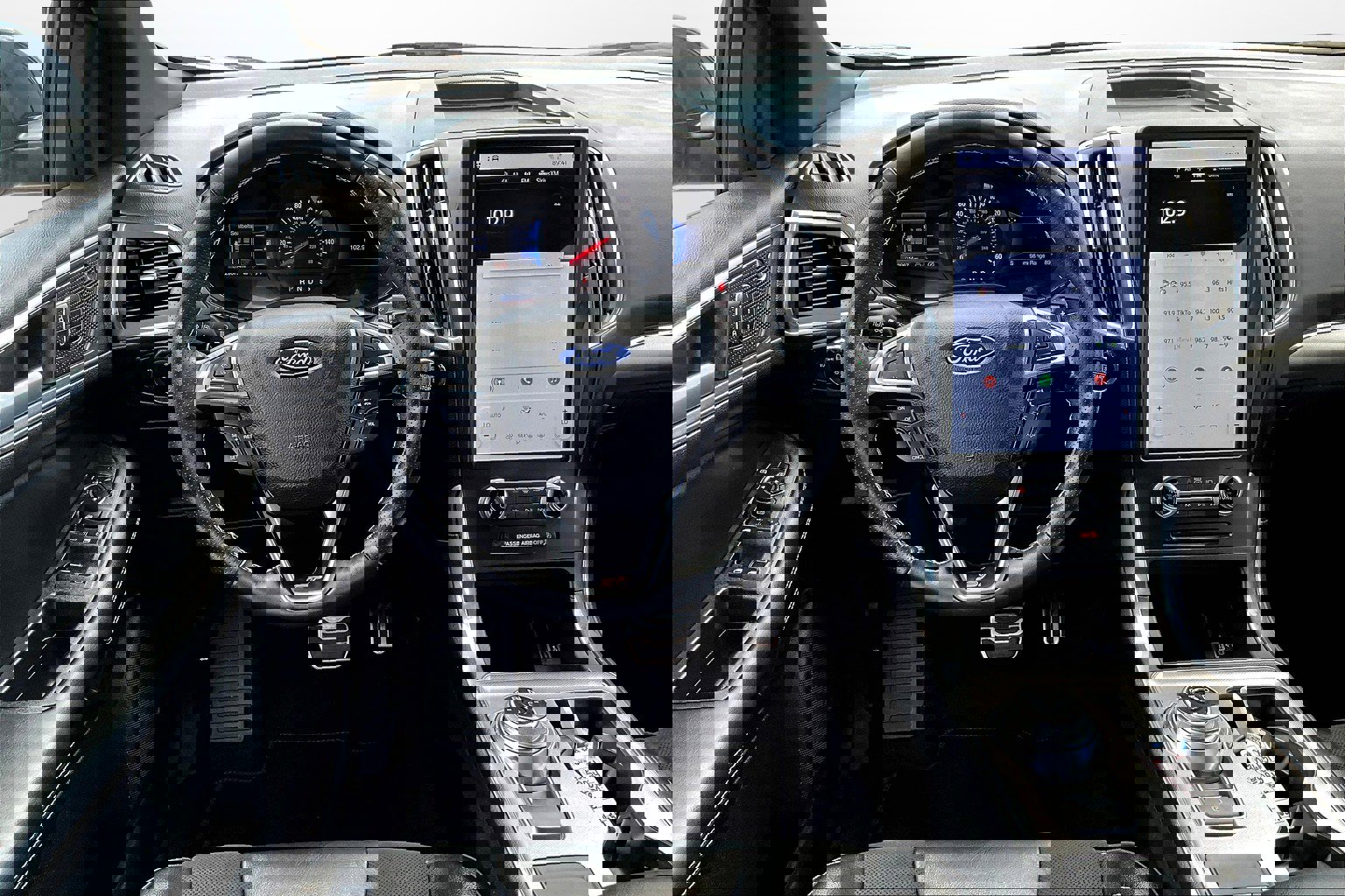 Used 2024 Ford Edge ST AWD/4WD image 5