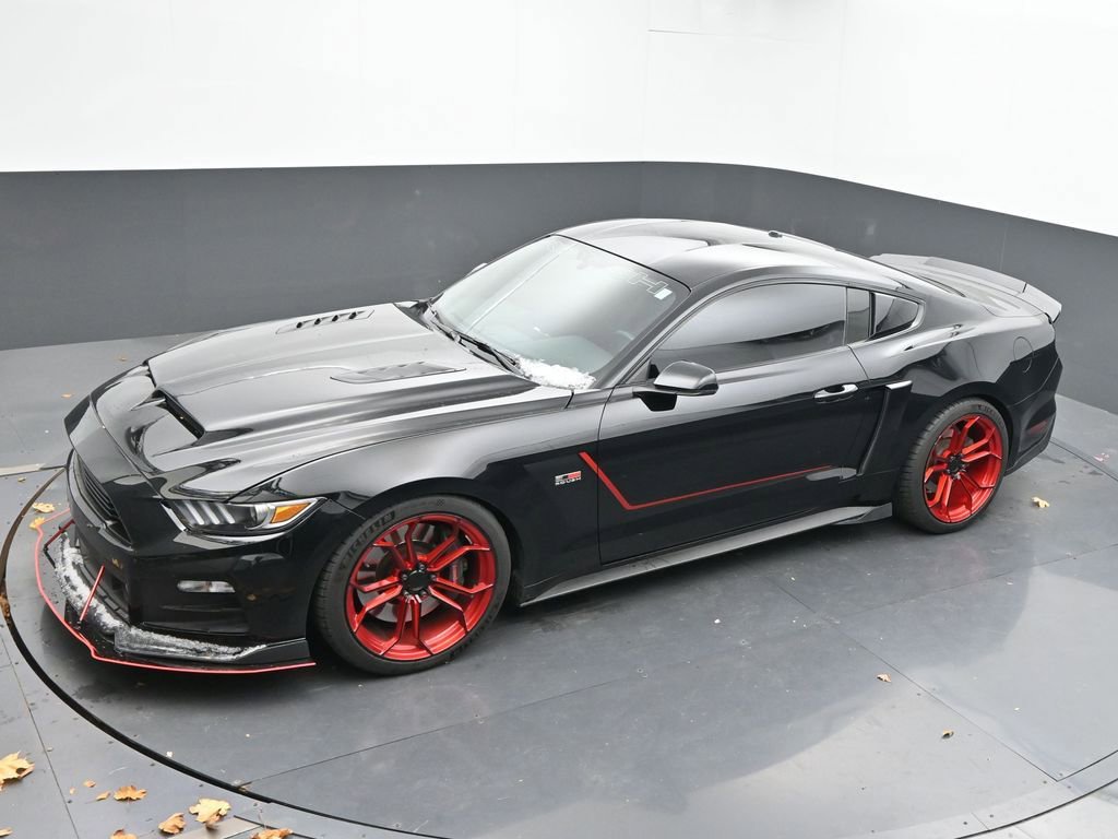 Used 2017 Ford Mustang GT Premium w/ GT Performance Package image 33