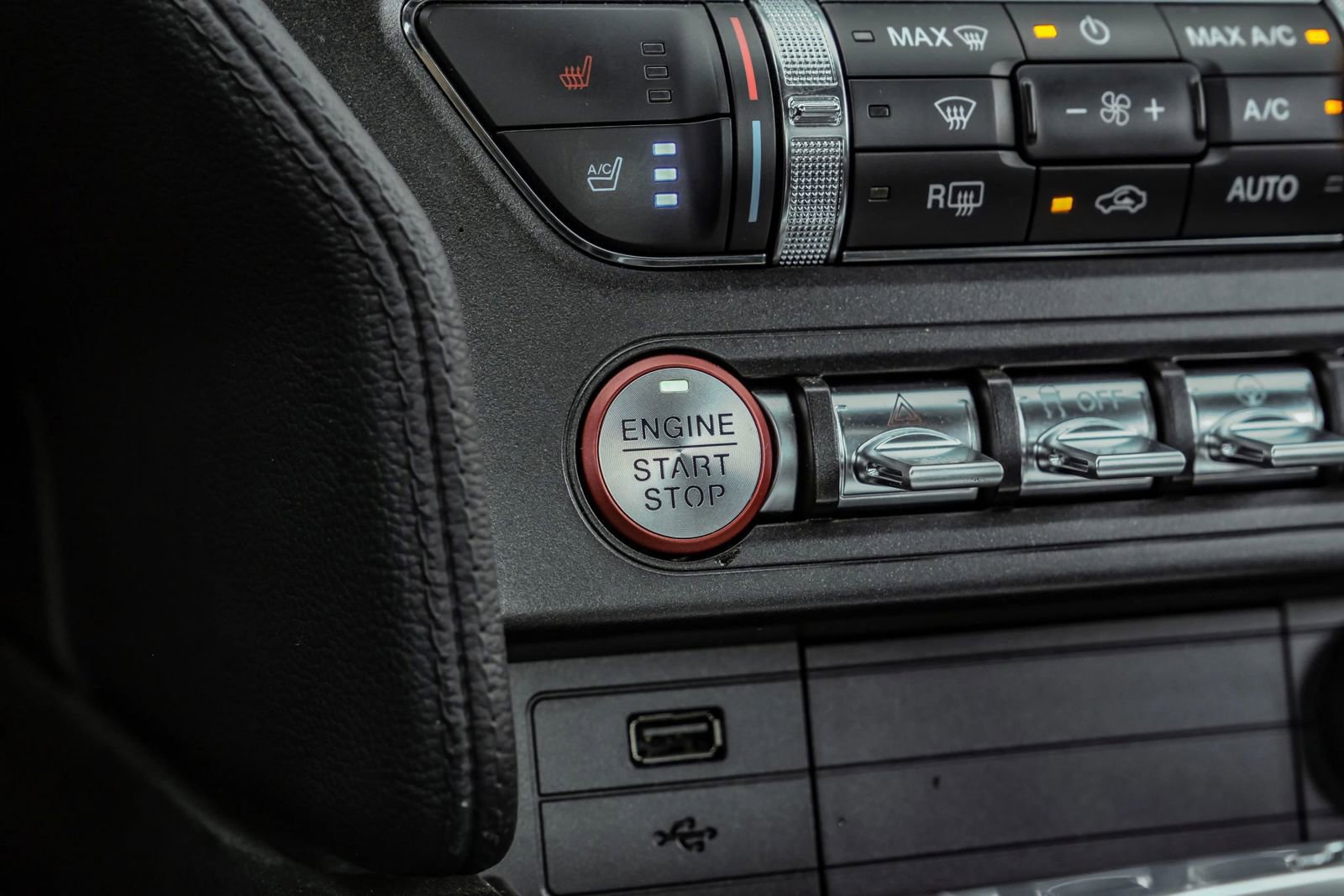 Used 2019 Ford Mustang GT Premium w/ GT Performance Package image 28