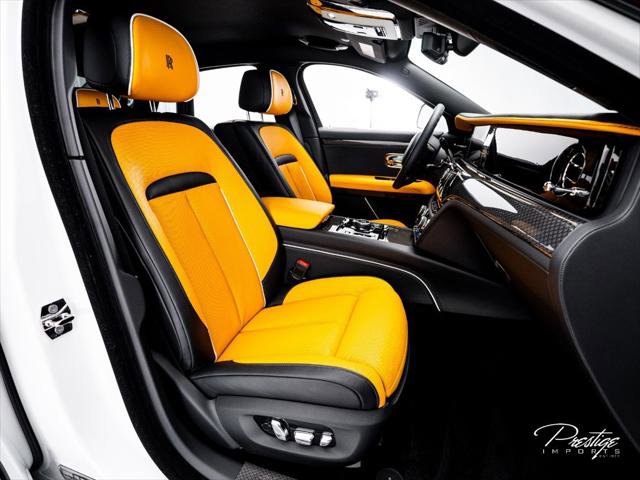Used 2025 Rolls-Royce Ghost Black Badge AWD/4WD image 42