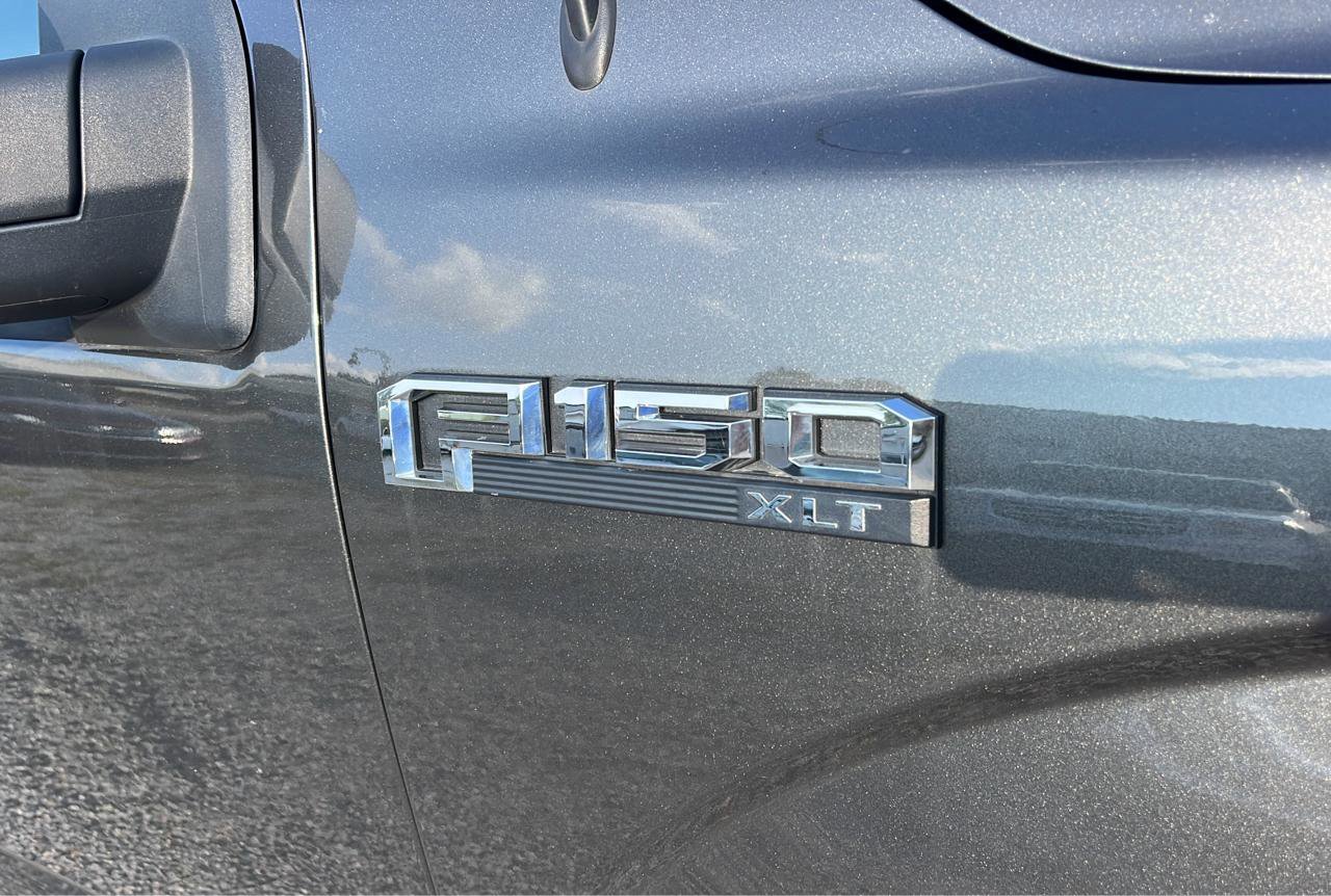 Used 2017 Ford F150 XLT w/ Equipment Group 301A Mid AWD/4WD image 19