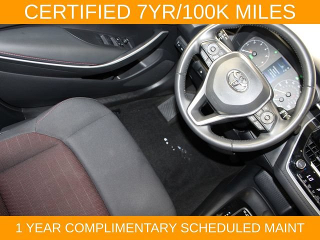 Used 2023 Toyota Corolla SE w/ SE Package FWD image 16
