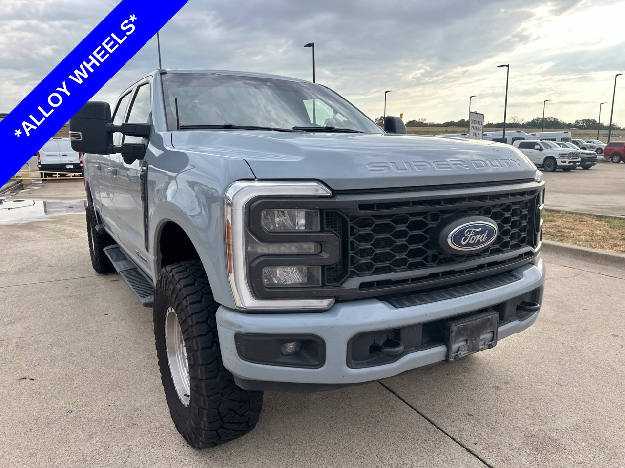 Used 2024 Ford F250 Lariat w/ Sport Appearance Package AWD/4WD image 3