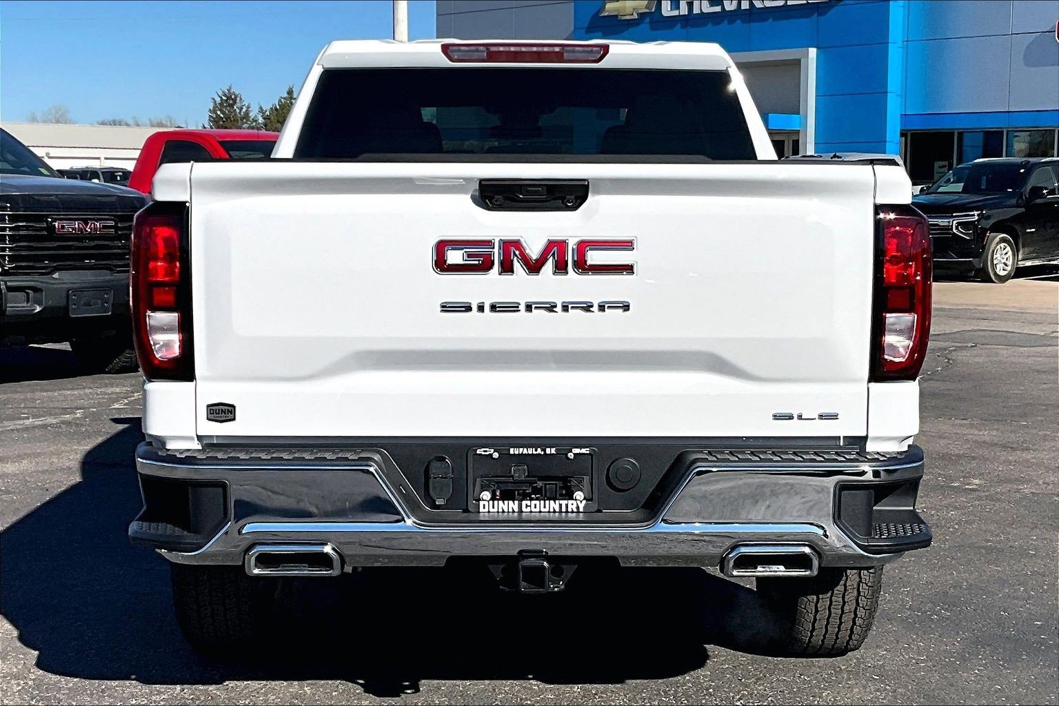 New 2026 GMC Sierra 1500 SLE w/ X31 Off-Road Package image 4