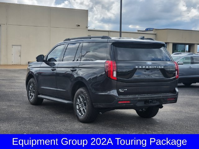 New 2026 Ford Expedition Active RWD image 4