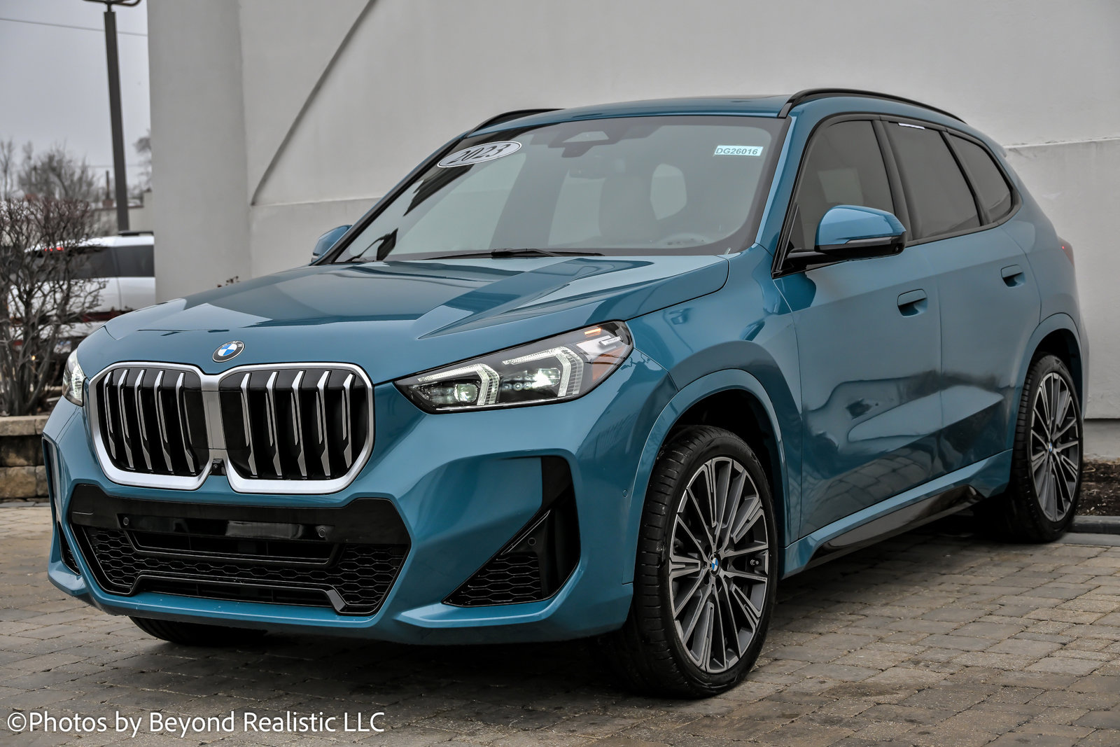 Used 2023 BMW X1 xDrive28i w/ Premium Package image 3