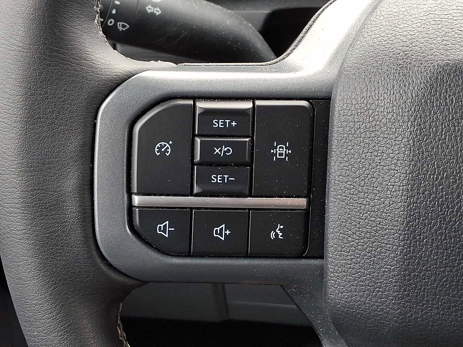 Certified 2024 Ford F150 XLT w/ Mobile Office Package image 21