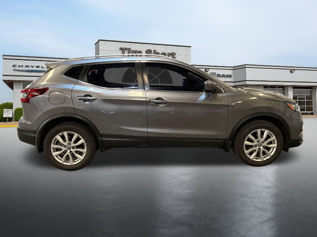 Used 2021 Nissan Rogue Sport SV image 6