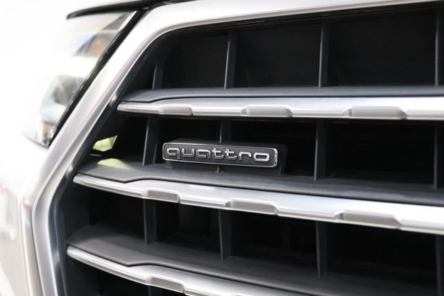 Used 2018 Audi Q7 3.0T Premium Plus w/ Premium Plus Package AWD/4WD image 12