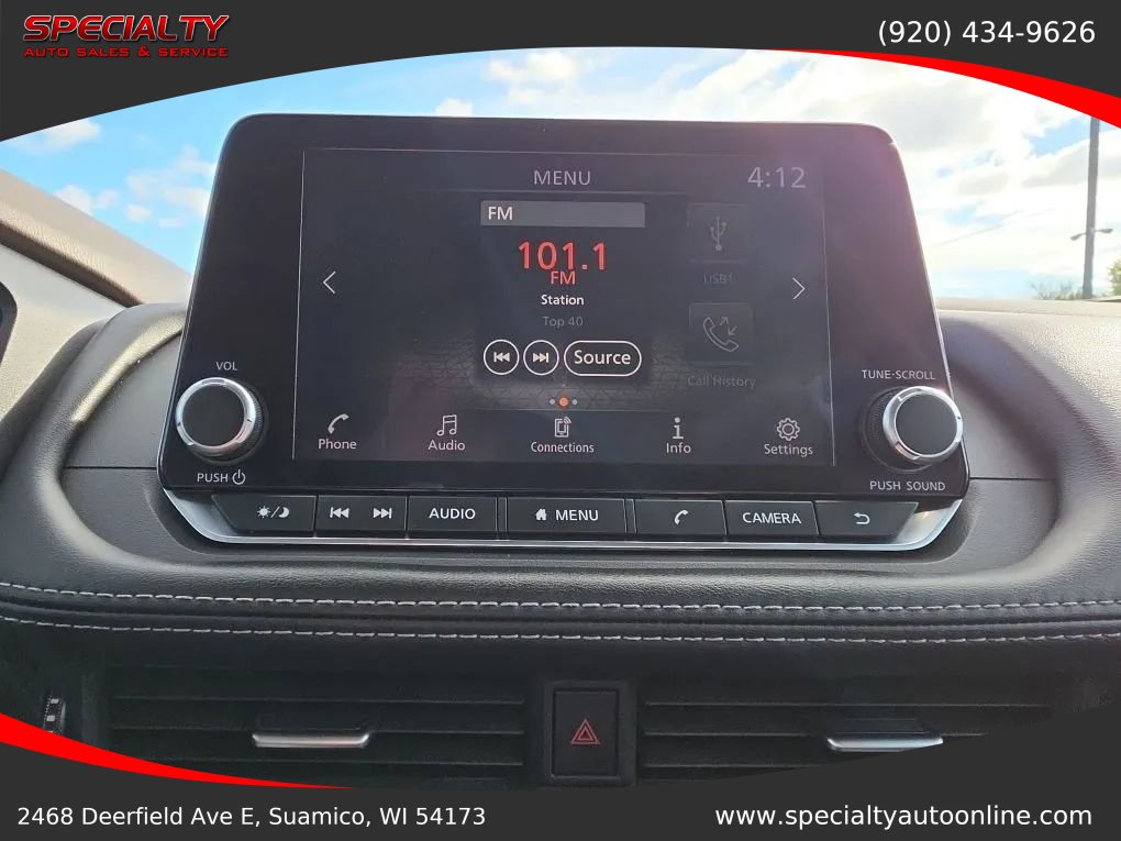 Used 2023 Nissan Rogue S AWD/4WD image 12