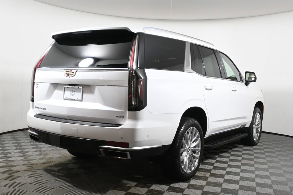Used 2023 Cadillac Escalade Premium Luxury AWD/4WD image 7