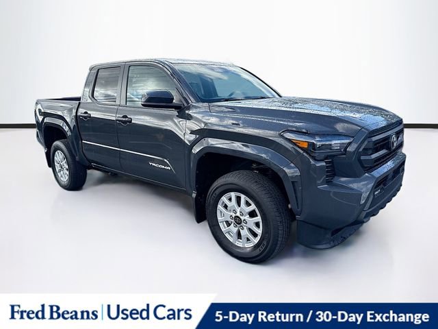 Used 2025 Toyota Tacoma SR5 AWD/4WD video 1