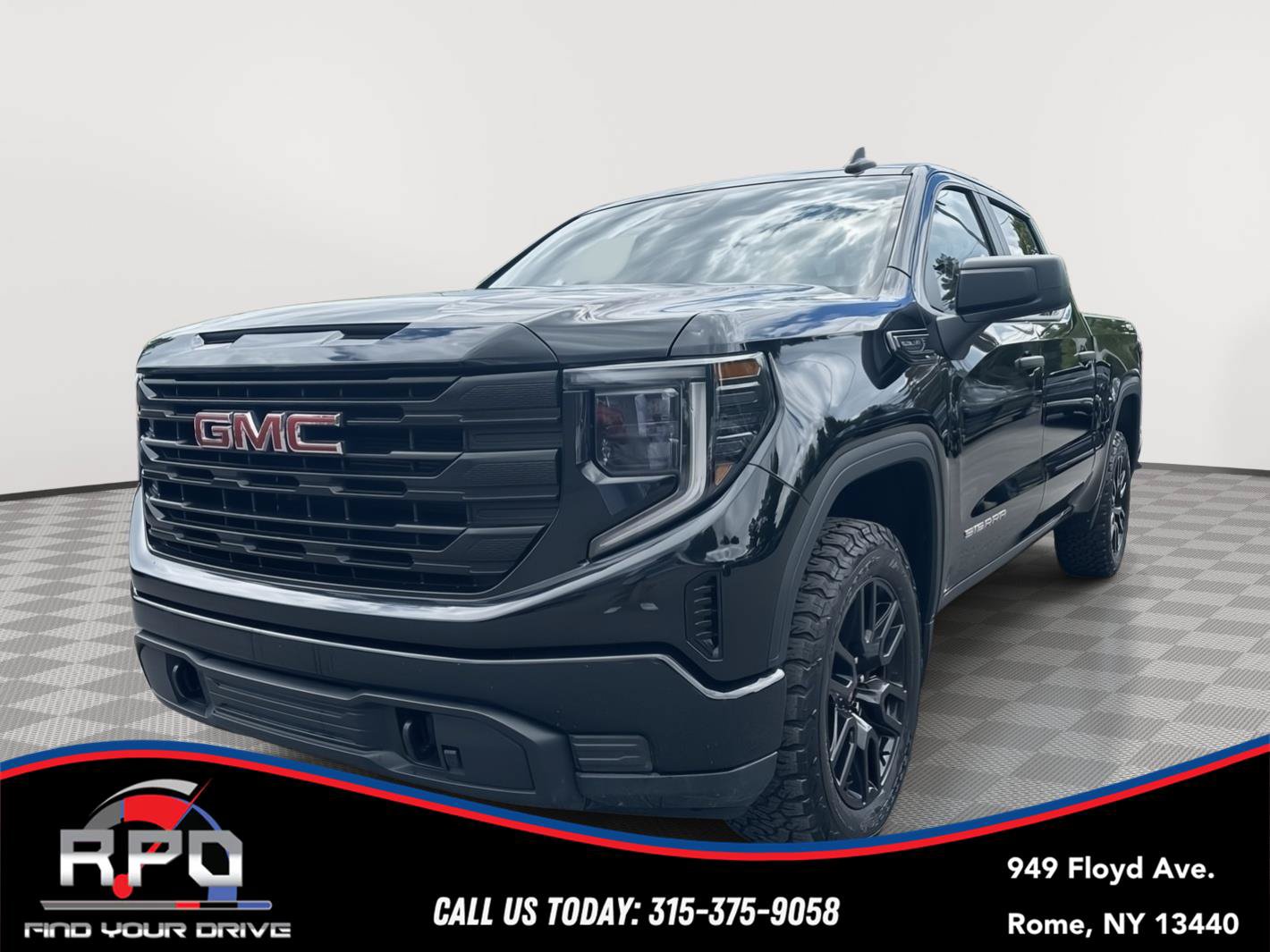 Used 2023 GMC Sierra 1500 Pro w/ Graphite Edition AWD/4WD image 1
