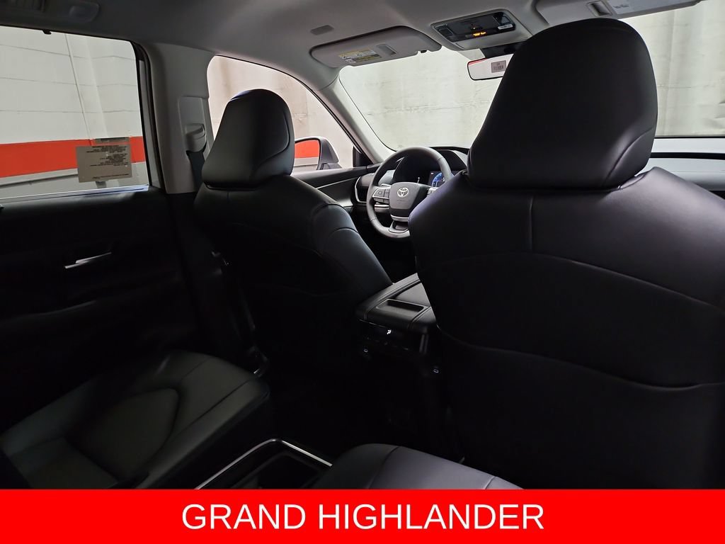 New 2026 Toyota Grand Highlander AWD image 25
