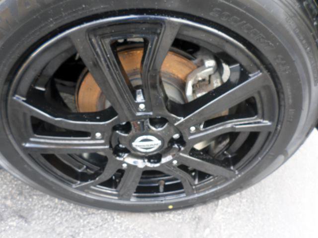 Used 2021 Nissan Kicks SR image 40