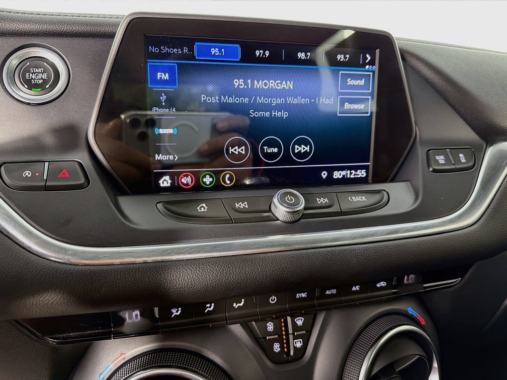 Used 2020 Chevrolet Blazer LT FWD image 19