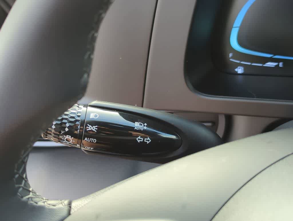 New 2026 Hyundai Elantra SEL Sport Premium image 29