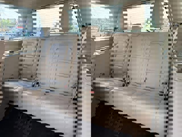 Used 2018 Lincoln Navigator Select w/ Technology Package image 22